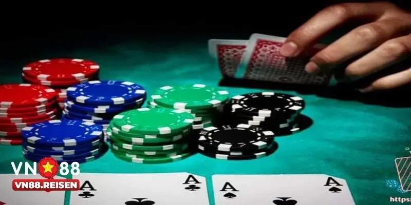 Cách chơi cơ bản trong game bài Poker